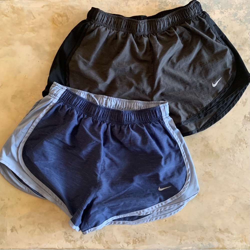 2 x Nike Women's Tempo Dri-FIT Mid-Rise Shorts Sz. Med. EUC
